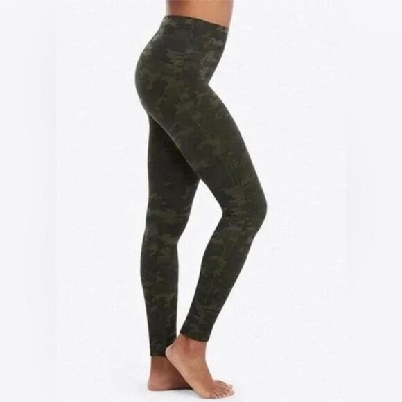 Spanx camo leggings - Picture 1 of 11